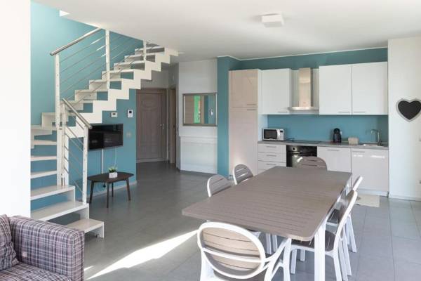 Bellagio Village-Apartments with Seasonal Warm Pool and Sauna