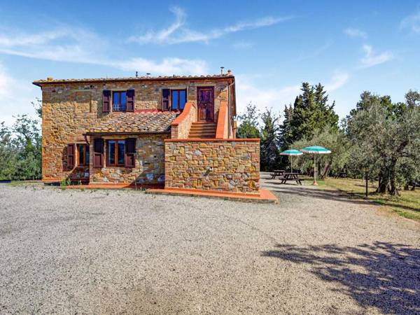 Ideal Farmhouse in Gambassi Terme Fi with Swimming Pool