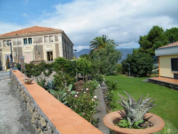 Etna Wine Azienda Agrituristica