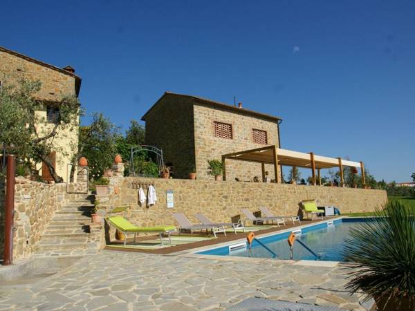 Beautiful Holiday Home in Vinci with Swimming Pool