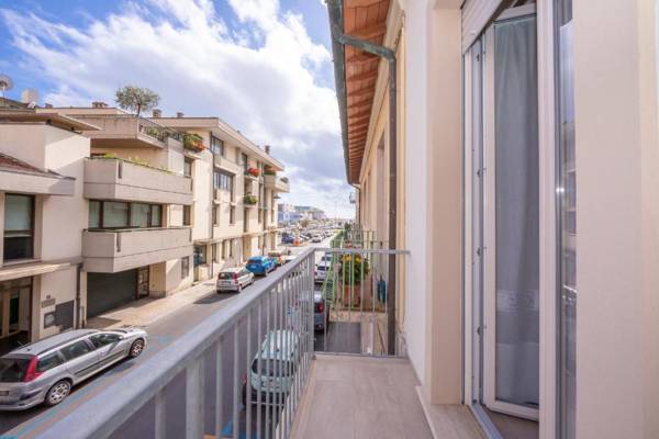 La Suite 2 Ondina Viareggio 200mt from sea