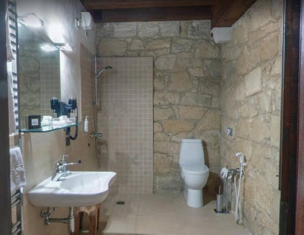 Delser Verona Manor House