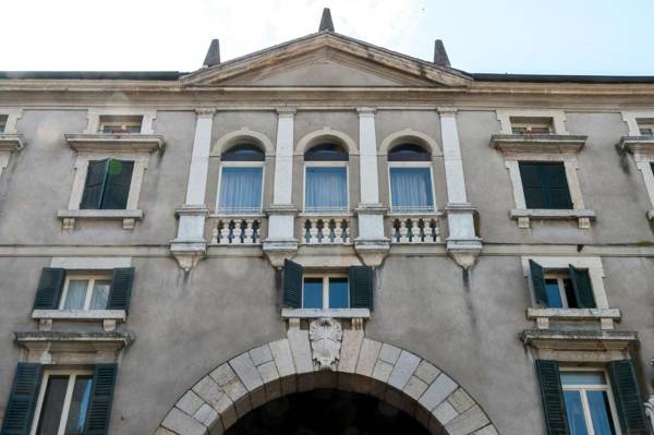 Domus Nova Verona - Italian Homing