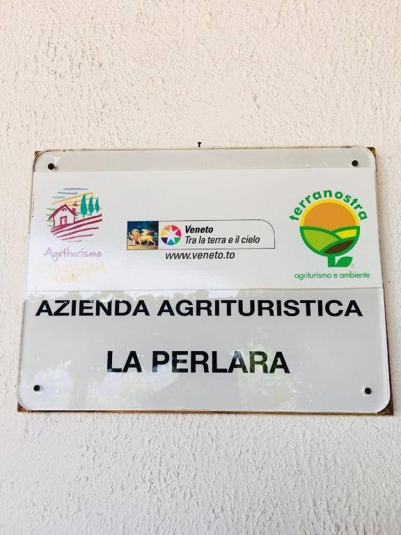 Agriturismo La Perlara