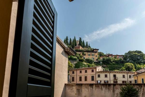 Italianflat - Al Teatro Romano