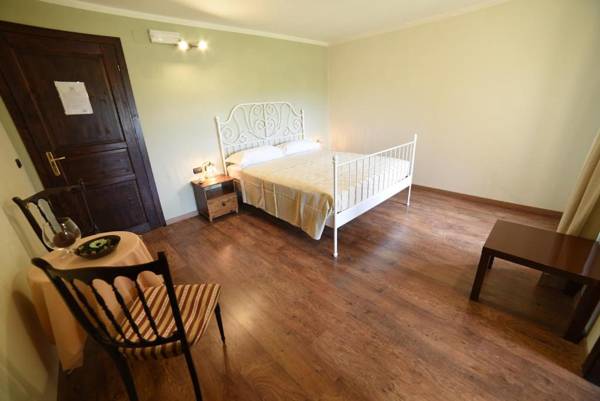 Agriturismo " La Valle degli Ulivi"