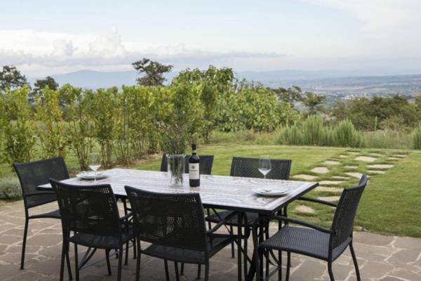 Villa Falco with terrace and garden - Cignella Resort Tuscany