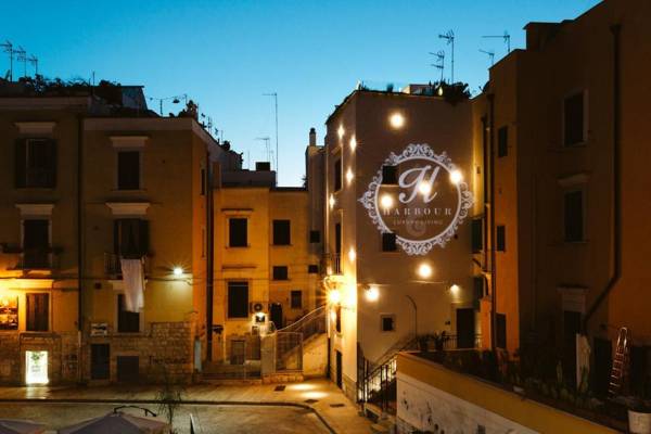 The Harbour - Luxury Living