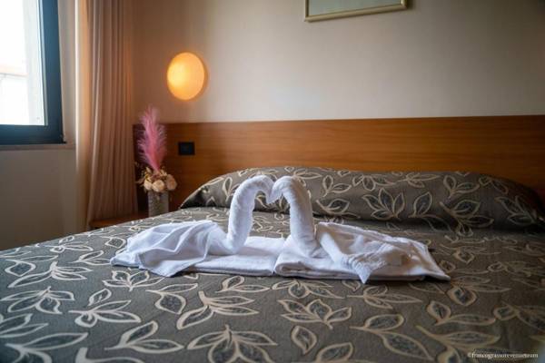 SoleLuna Via Silvio Pellico 6