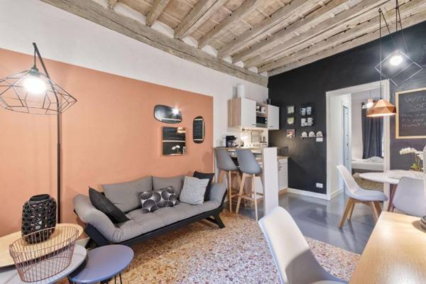 Industrial Chic Style Central Flat