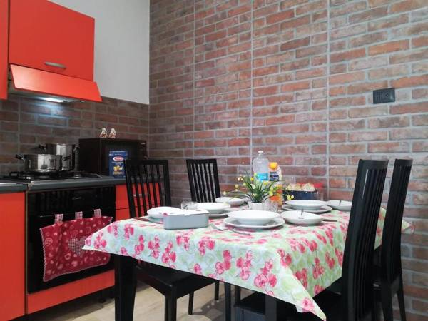 House San Salvario Next Station by Holiday World