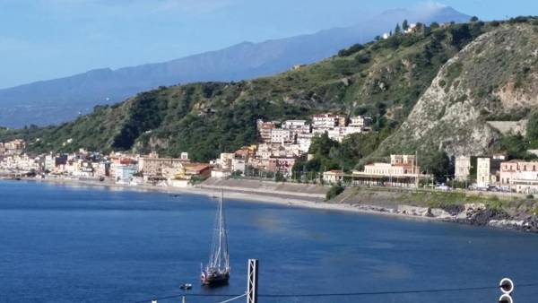 Taormina Holiday Apartment