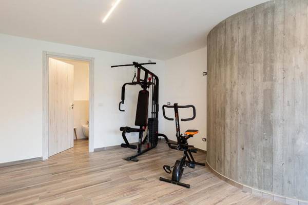 Skylake Penthouse by Impero House