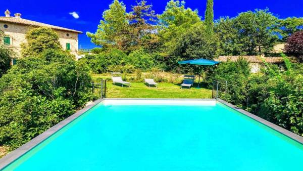 Garden Of Eden/sleeps 11/spoleto Central - 10 Kms