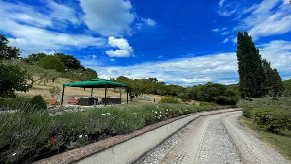 Spoleto Enchantedexc Pool Gardens villaaircon