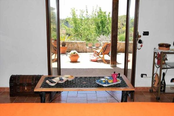 VILLA CYCAS relax tra mare e natura sulla collina di Sperlonga