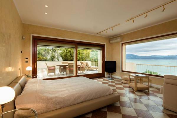 Lake Front Luxury Suites