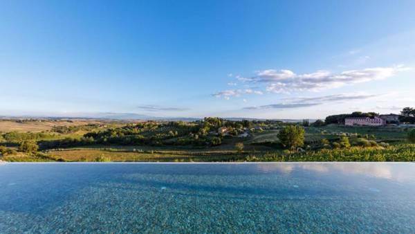 La Fonte Di Santa Regina 16