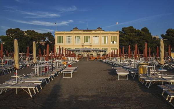 Suite Hotel Nettuno