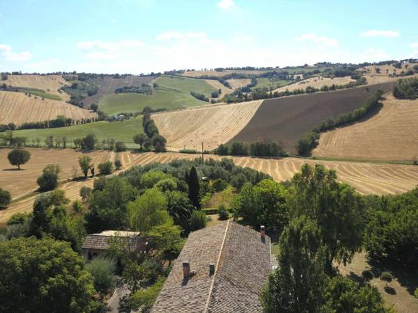 La meriggia ampio appartamento con terrazza esclusiva