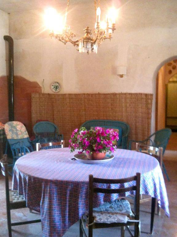 2 bedrooms house with enclosed garden and wifi at Sciacca 5 km away from the beach