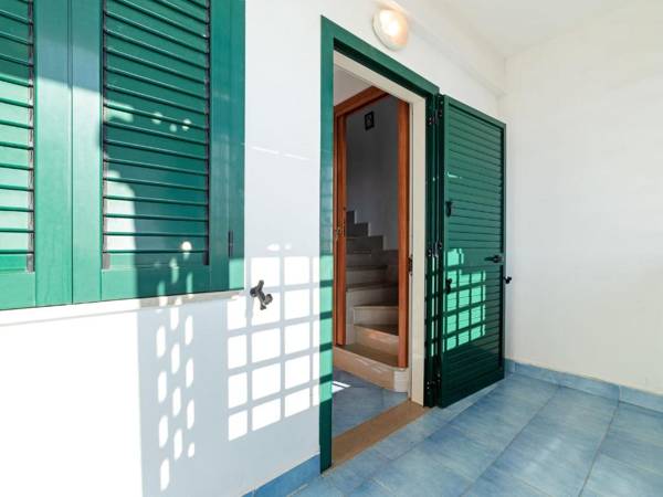 Pretty Apartment in Policastro Bussentino with Swimming Pool