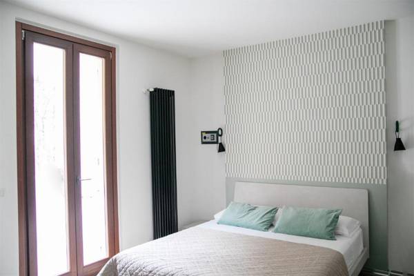 IseoLakeRental - Surre Resort