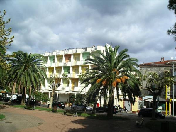 Hotel Tirreno