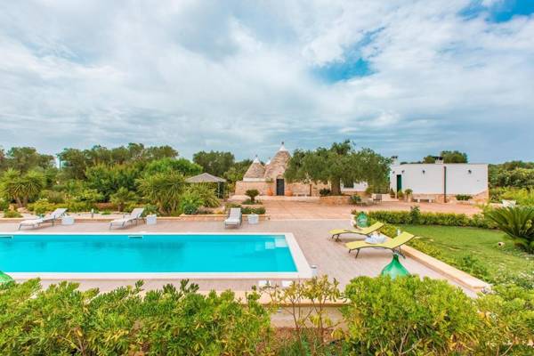 Trullo OronCall con piscina