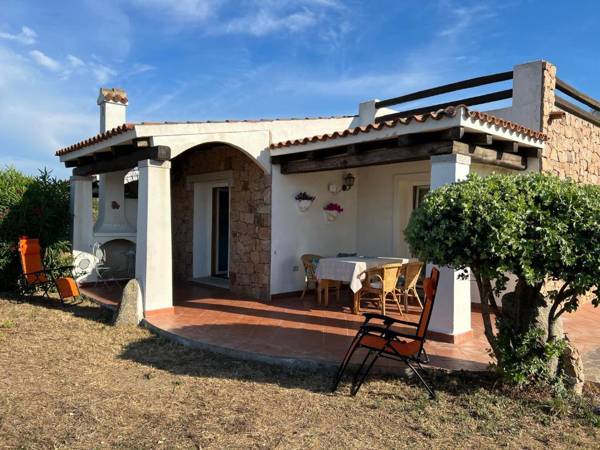 Cute Villa few steps from the sea welcoming