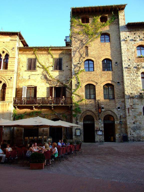 Hotel La Cisterna