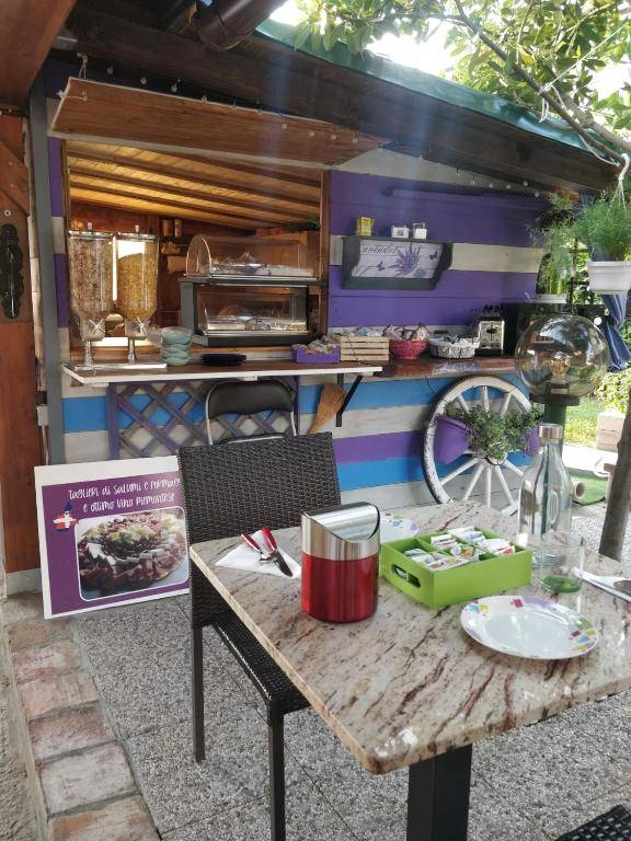 Caicai Bed And Breakfast