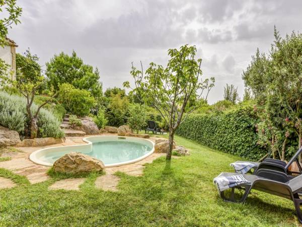 Sun-kissed Holiday Home in Salemi with Garden