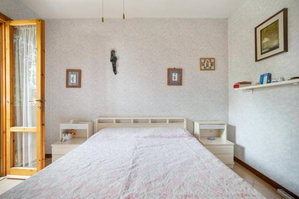 3 bedrooms house at Sabaudia 800 m away from the beach with lake view and enclosed garden