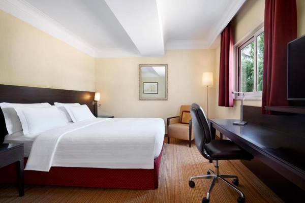 Workspace - Courtyard by Marriott Rome Central Park