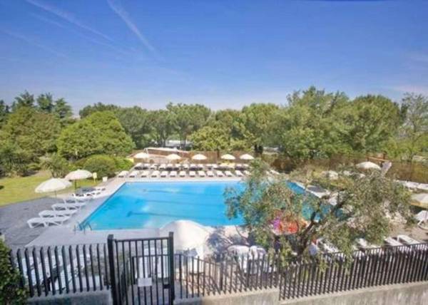 Quality Hotel Rouge et Noir Roma