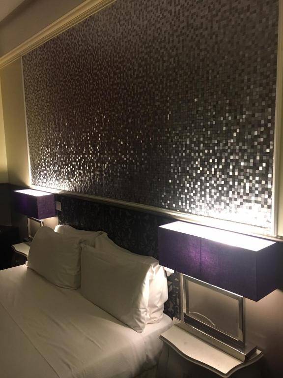 Royal Palace Luxury Hotel