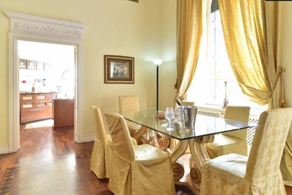 Holiday House Belle Arti