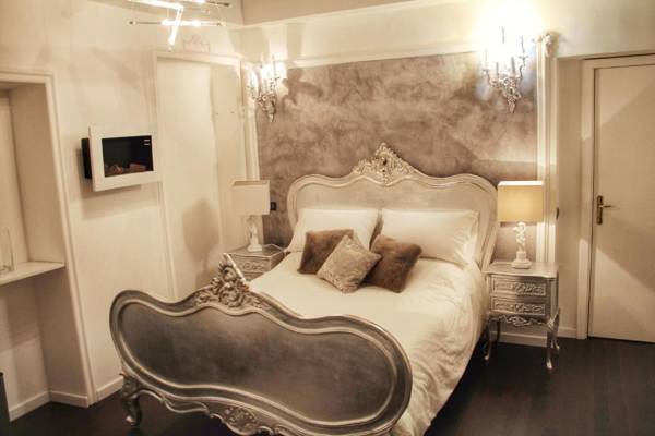 D.R.Rome Spanish Luxury Suites