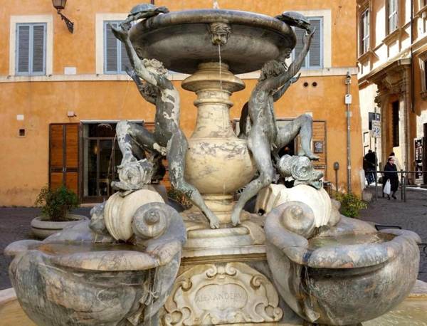 Monolocale con piscina a Trastevere