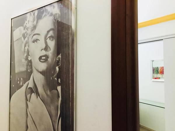 Colosseum Apartments