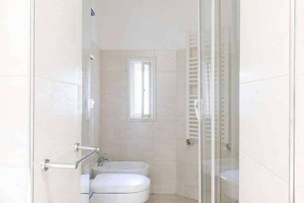 Spanish Steps House Vittoria