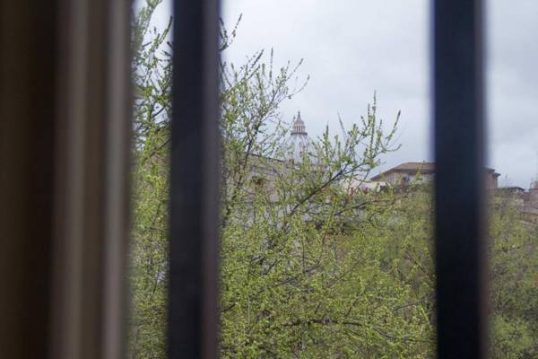 White Borgo Apartment