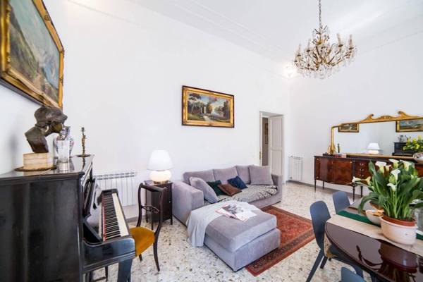 Super Big history Luxury At Colosseum