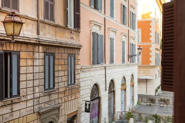 Paglia House of 17Century in Trastevere