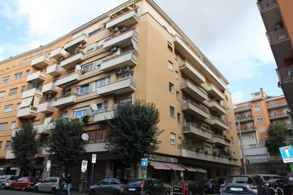 Le Piazze di Roma Sweet Apartment