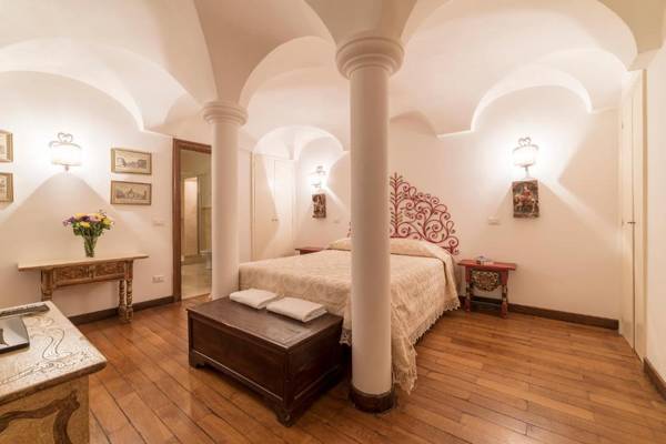 Navona Art Apartment