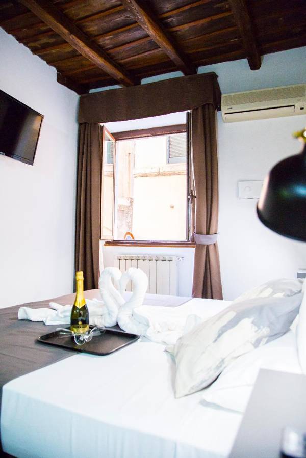 Do-Do Navona Suites
