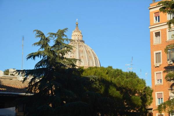Vatican Corner Family Apartment