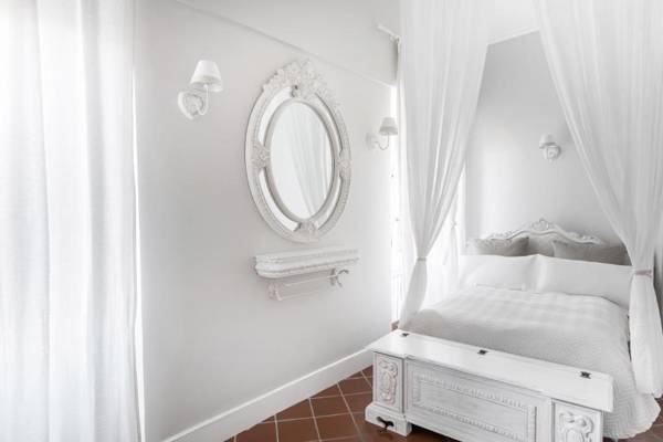 Pantheon Luxury House